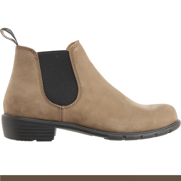 NEW⭐️BLUNDSTONE 1974 Women’s Ankle Chelsea Leather Boots UK 4 US 7 Eu 37 - Picture 8 of 9